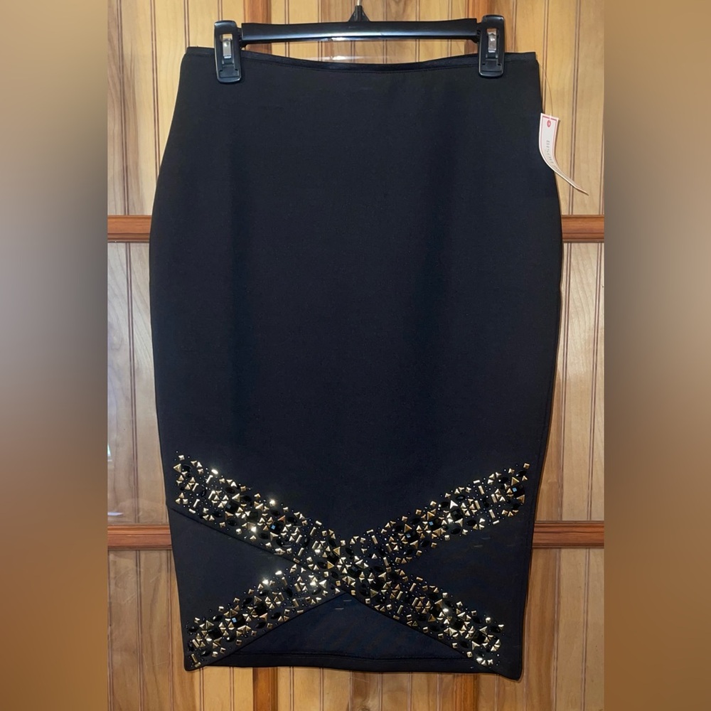 Elegant Black Pencil Skirt
